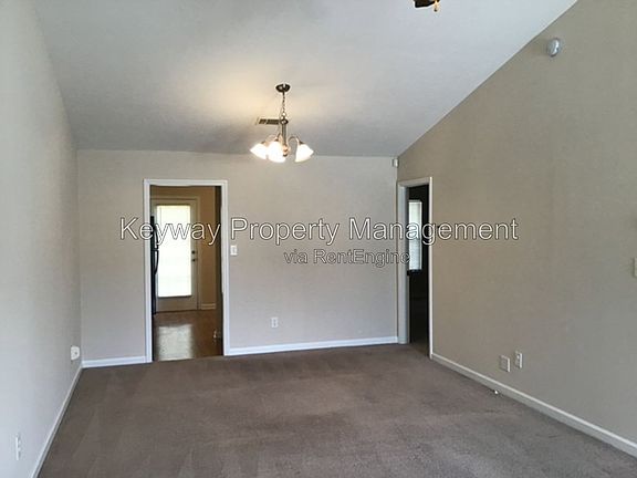 3rd image of 306 Brock Ln