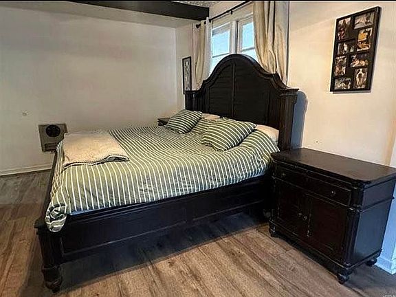 2nd image of 4223 W Hensley Rd