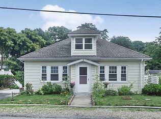 286 College Farm Rd, Waltham, MA 02451