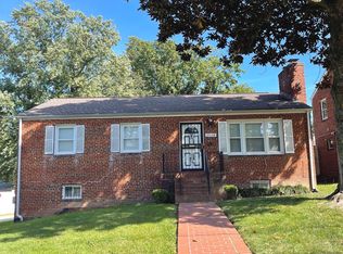 1116 34th St SE, Washington, DC 20019