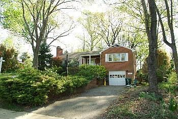1st image of 8535 Radford Ave