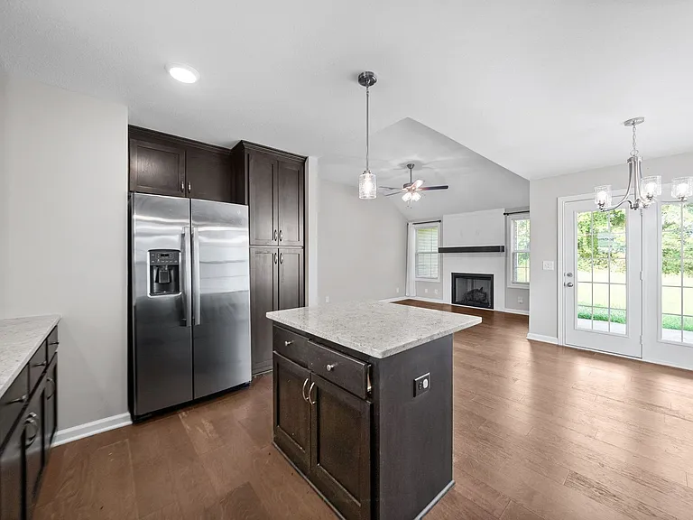 1493 Fredrick Dr — Photo 11