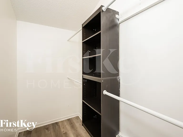 232 Rheine Rd NW — Photo 11