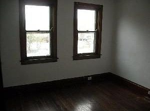 3rd image of 1623 Llanfair Ave