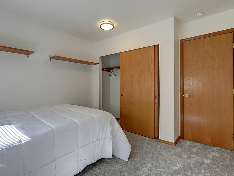 Bedroom5