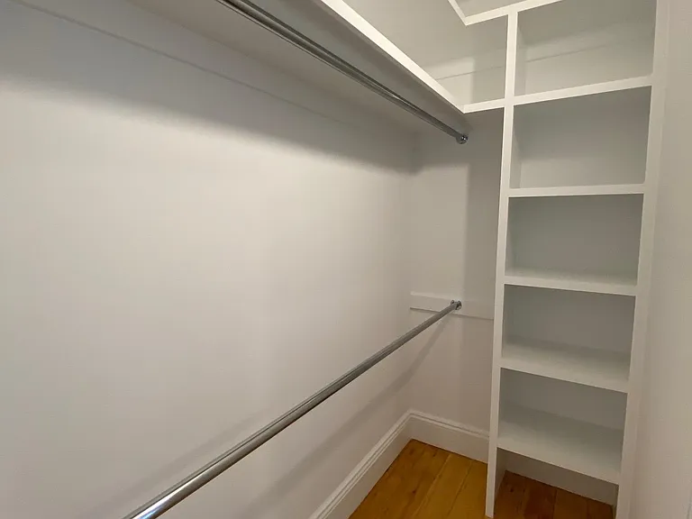 Walk in closet