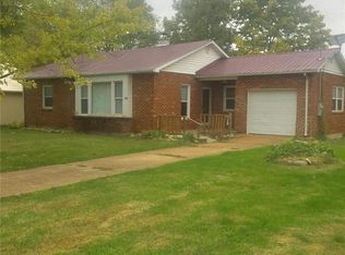 304 W Saint Louis Ave, Bland, MO 65014