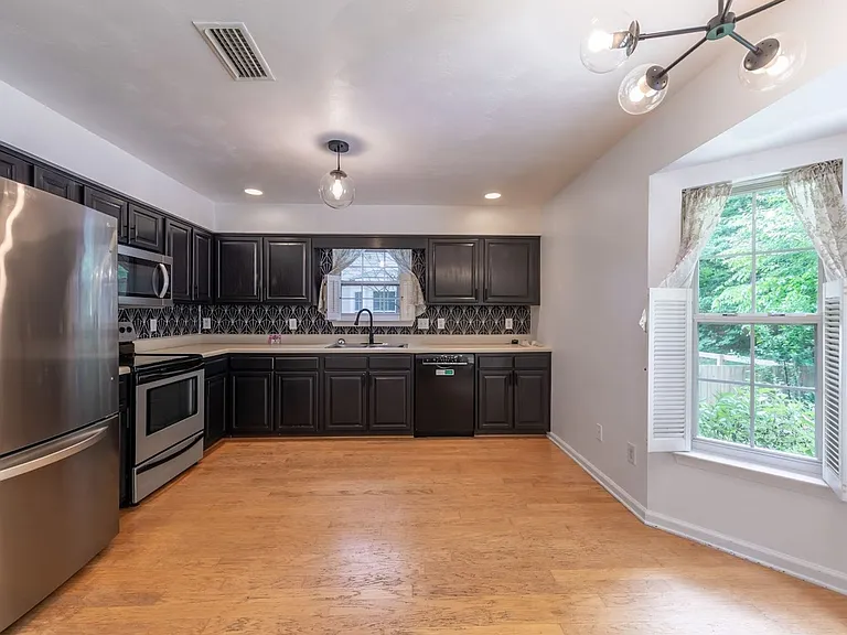 113 Heron Ct — Photo 5
