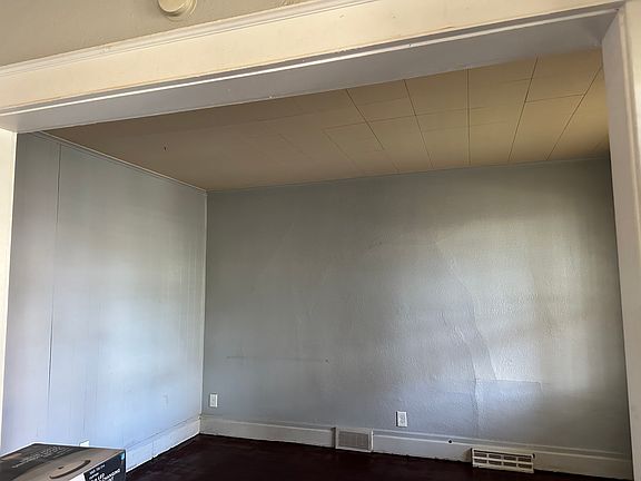 5th image of 2309 Orleans Ave #1F