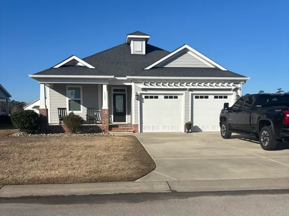 1307 Fathom Way, Morehead City, NC 28557