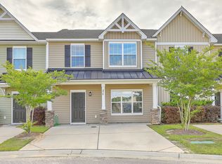 270 Swallowtail Ln, Goose Creek, SC 29445