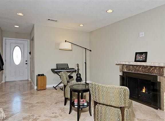 5th image of 3690 Paloma Dr