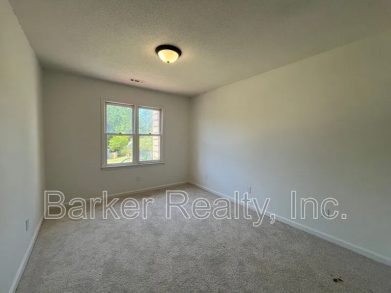 8029 Perry Creek Rd — Photo 2