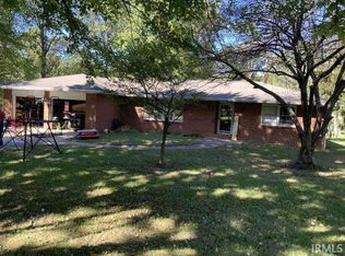 5813 N Rod And Gun Club Rd, Bruceville, IN 47516