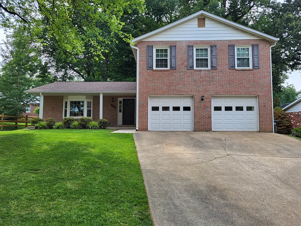6614 Degen Dr