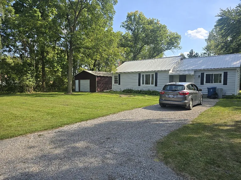 4772 Bailey Bridge Rd — Photo 2