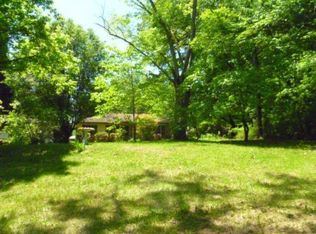 311 Tower Dr, Oliver Springs, TN 37840