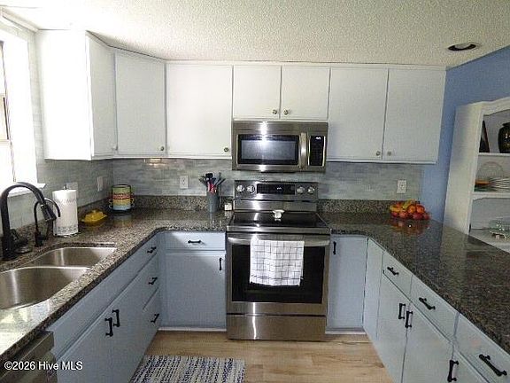 2nd image of 10082 Windward Drive