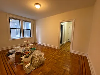 Rented by Sterea Agency