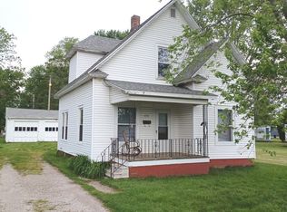 1610 Meitzler St, Tilton, IL 61832