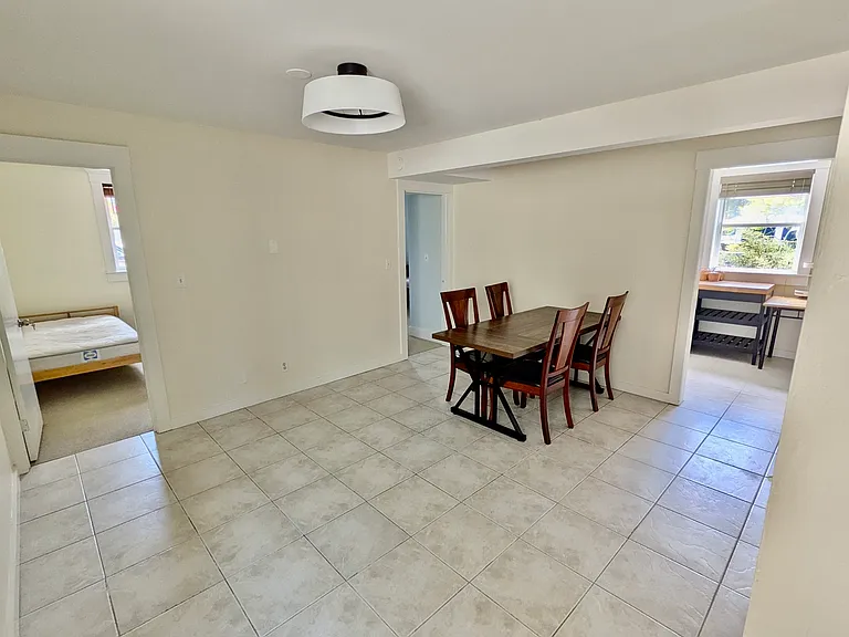 2930 California St — Photo 3