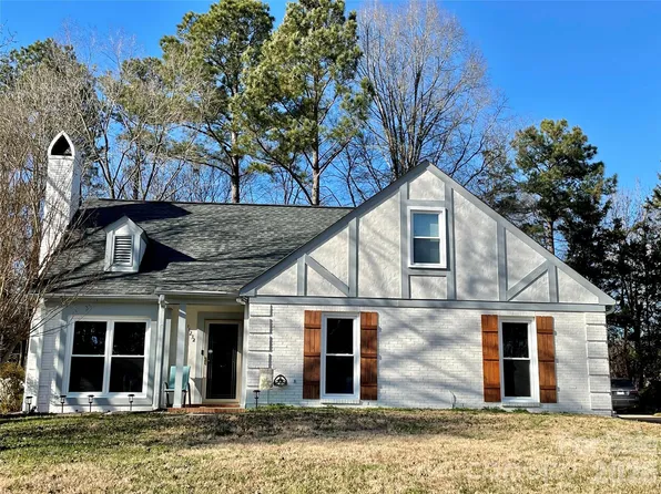11232 Coachman Cir, Charlotte, NC 28277