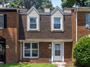 36 King George Quay, Chesapeake, VA 23325