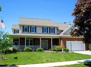 5537 Wild Iris Ln, Haslett, MI 48840