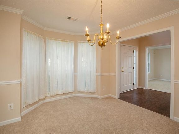 5th image of 1180 Norwalk Trce