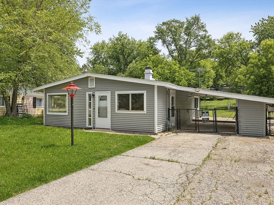 1st image of 2606 Forestwood Dr