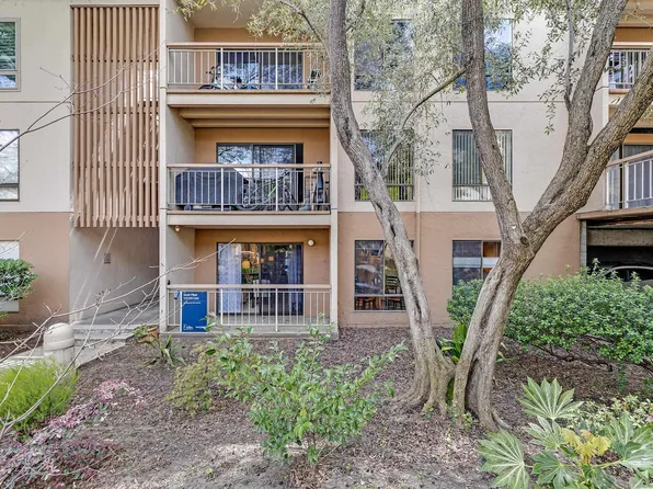 420 N Civic Dr APT 101, Walnut Creek, CA 94596