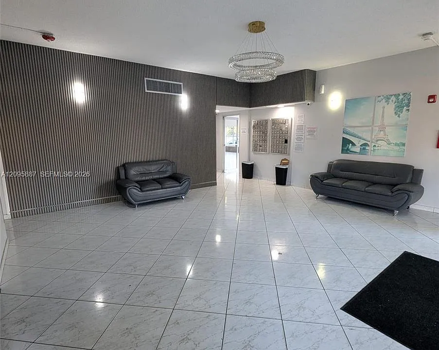 16740 NE 9th Ave #406