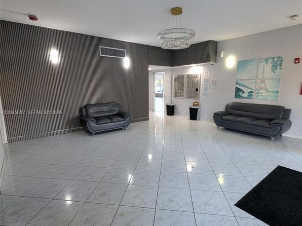 16740 NE 9th Ave APT 406