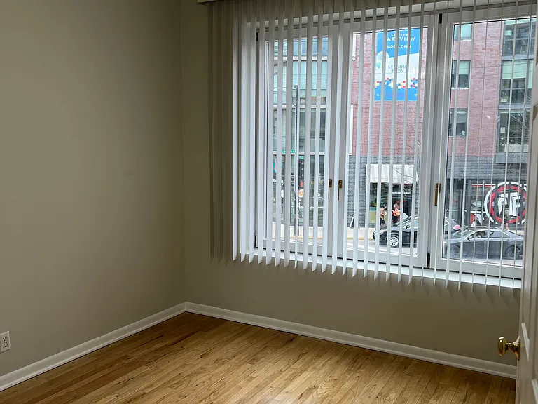 3407 N Paulina St #2 — Photo 14