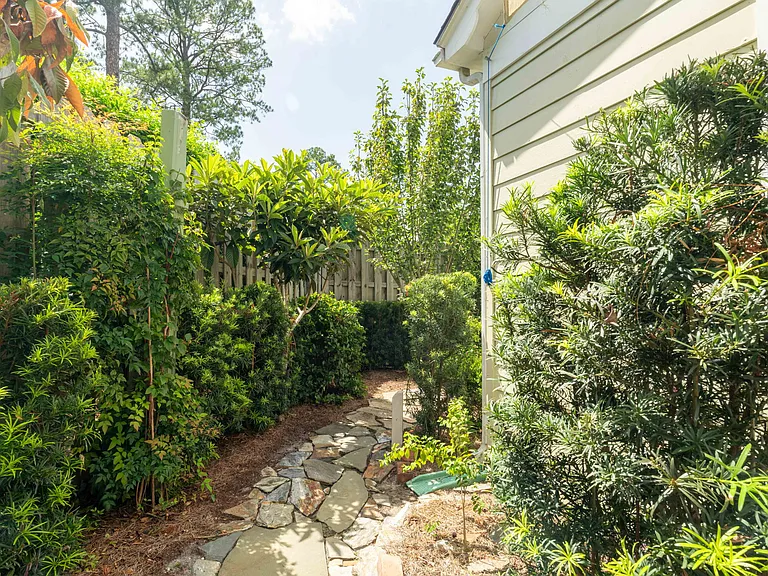 1326 Pinetree Rd — Photo 66