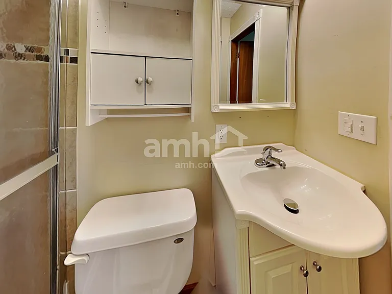 4930 Kingpin Dr — Photo 11