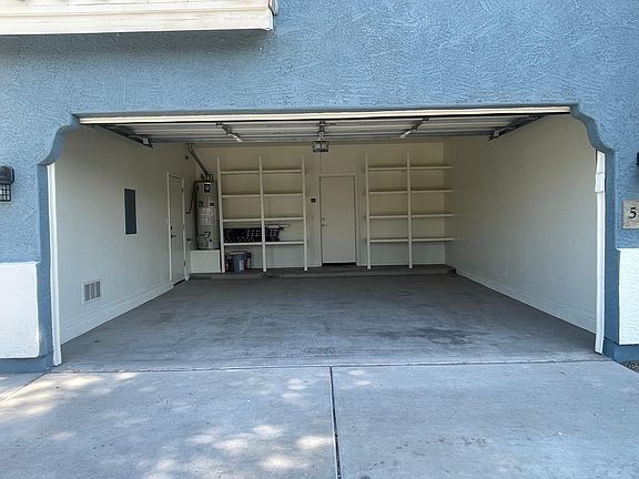 4th image of 5346 E Carmel Ave