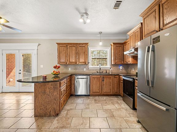 4th image of 183 Lemay Stephens Rd