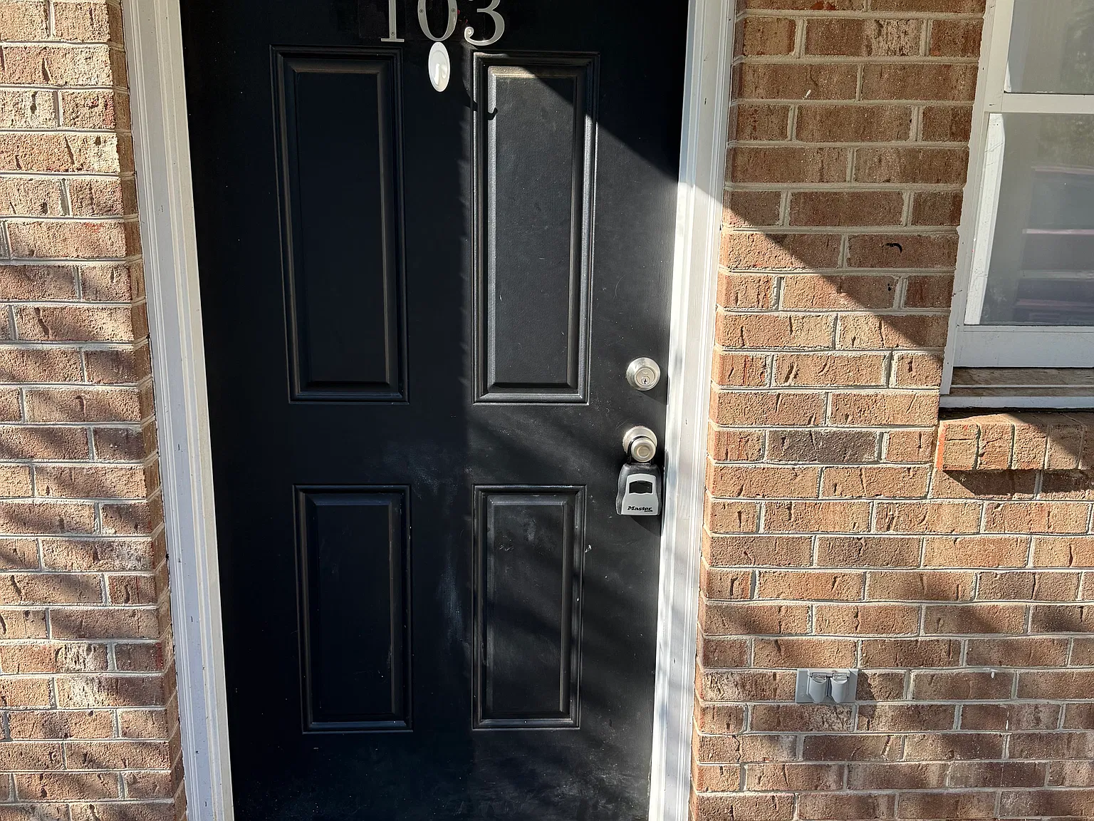 1 bed, 550 sqft, $750 — Photo 2