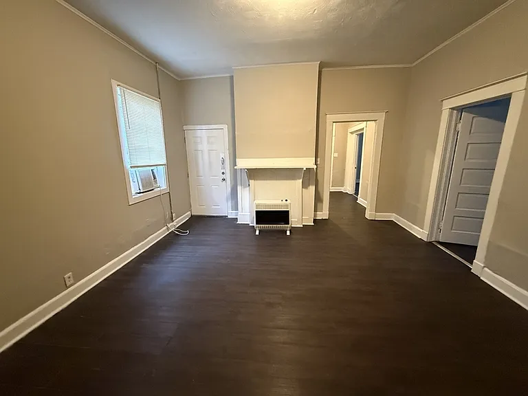 852 Ioka Ave — Photo 2