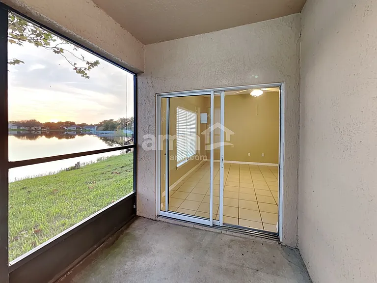 4470 Waterside Pointe Cir — Photo 17