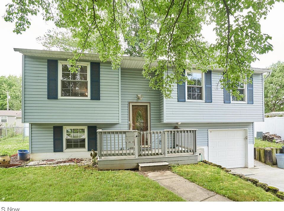 1st image of 663 Southwood Dr