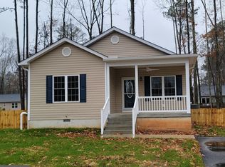 265 Wildwood Rd, Colonial Beach, VA 22443