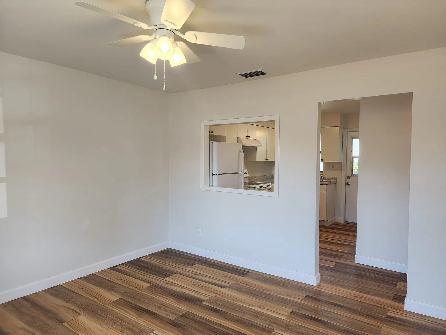 Updated Duplex Apartment in Central Gulfport! — Photo 2
