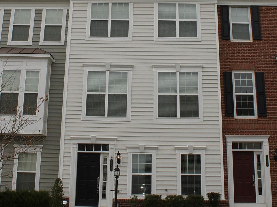 1st image of 14864 Potomac Branch Dr #304A
