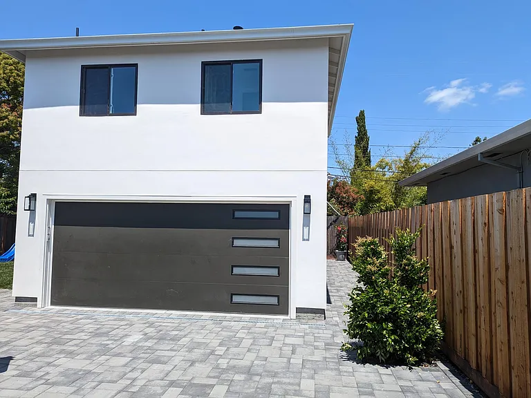 Upstairs apartment over garage. (garage not included)
