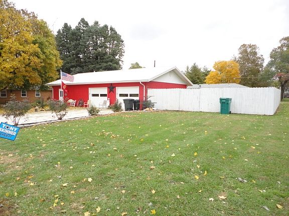 3rd image of 3800 S Reserve St