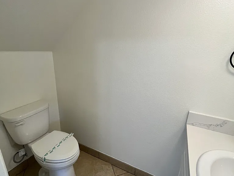 1216 E La Palma Ave — Photo 19