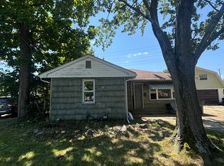 2621 Ravenswood Ct, Evansville, IN 47714