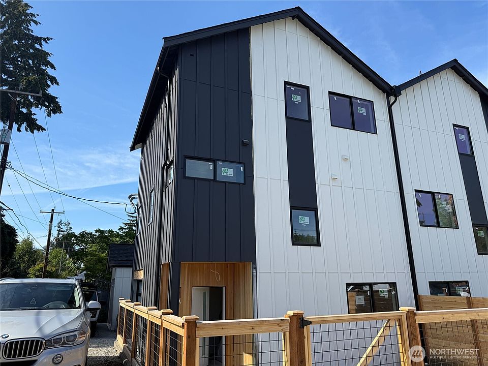 1st image of 4709 SW Hinds Street
